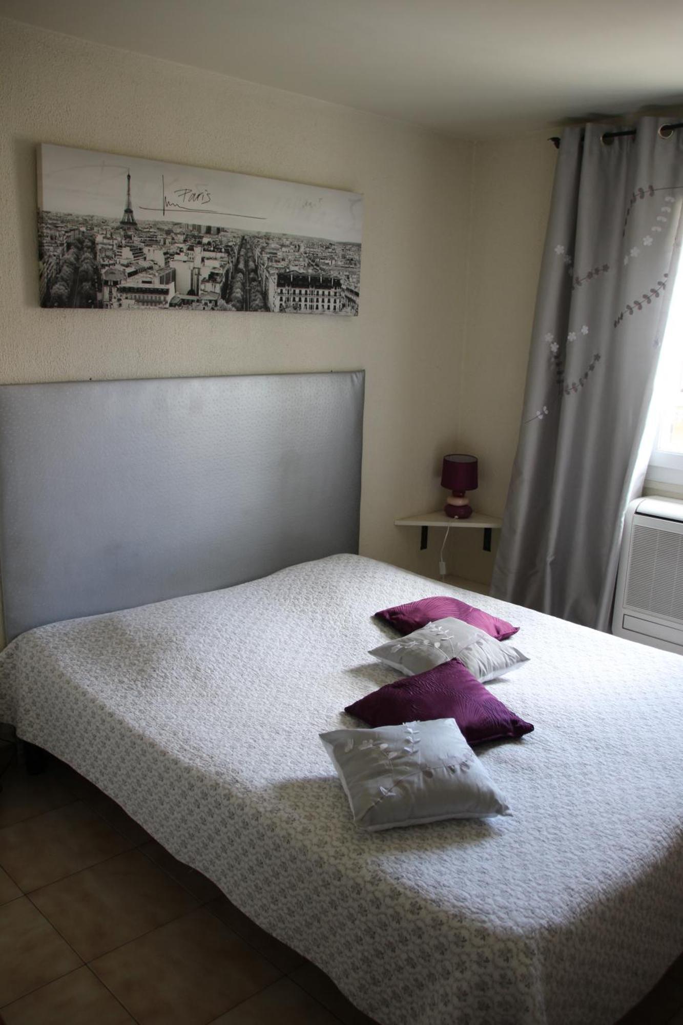 Auberge Des Toques Pegomas Bilik gambar
